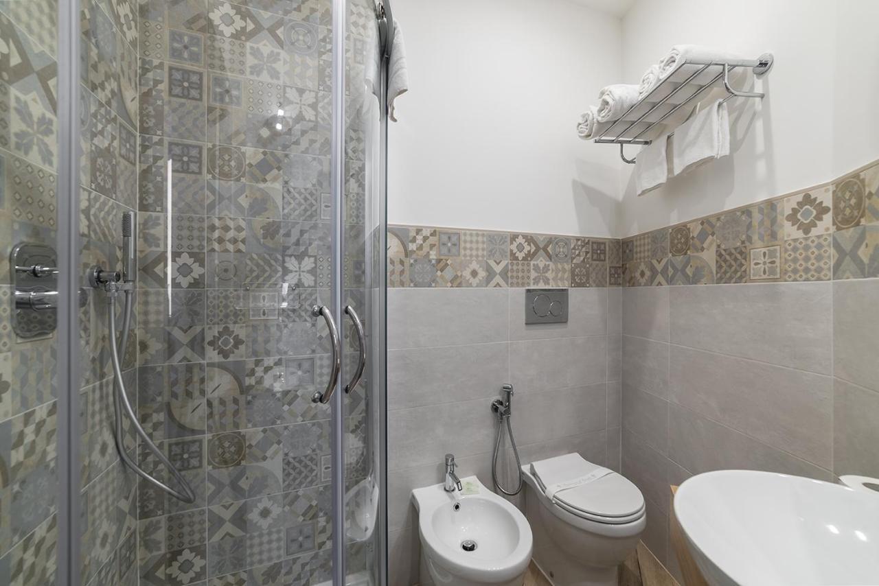 B&B Piazza Roma 诺尔马 外观 照片